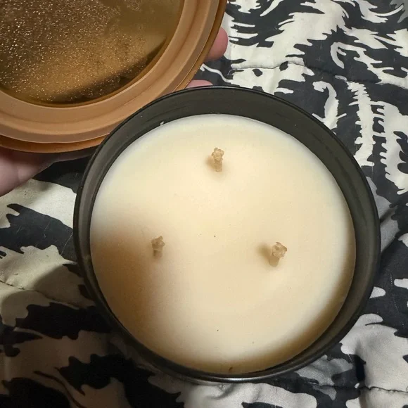 Bath & Body Works Gather Candle - Black with Gold Accents - Picture 2 of 3